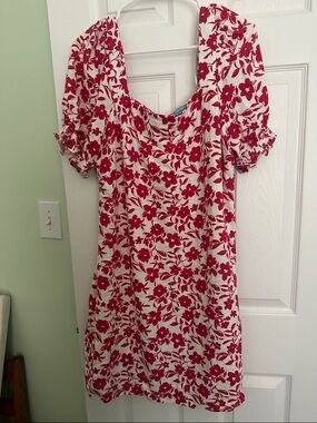 Draper James Red Floral Scoop-Neck Puff Sleeve Mini Dress